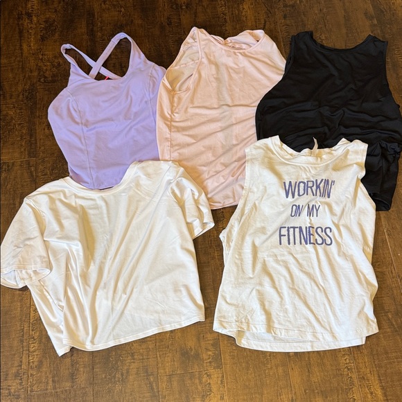 Fabletics bundle - Picture 11 of 12